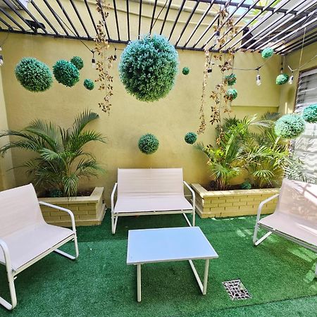 Hostel La Cali Inn Сан Хосе Екстериор снимка